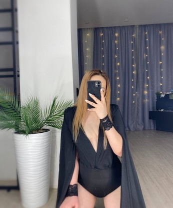 Опытная леди с аппетитной фигурой ждет встречи с обеспеченным джентльменом. Готова подарить море удовольствия и разнообразить твой досуг. Звони, не пожалеешь! 360, 29 лет